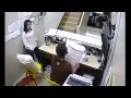 فيديو .. عندما تنام المرأة في ساعات العمل !!