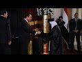 بالفيديو.. منتقبة ترفض مصافحة السيسي في حفل جامعة القاهرة